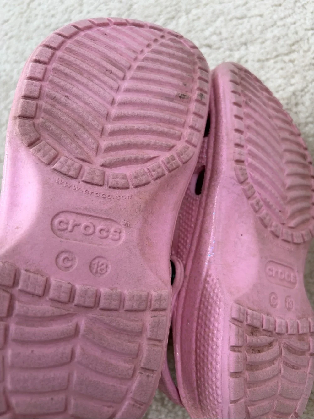 Crocs Little Kid Size 13 Pink Glitter Slip On Clog Sandals with Frozen Jibbitz
